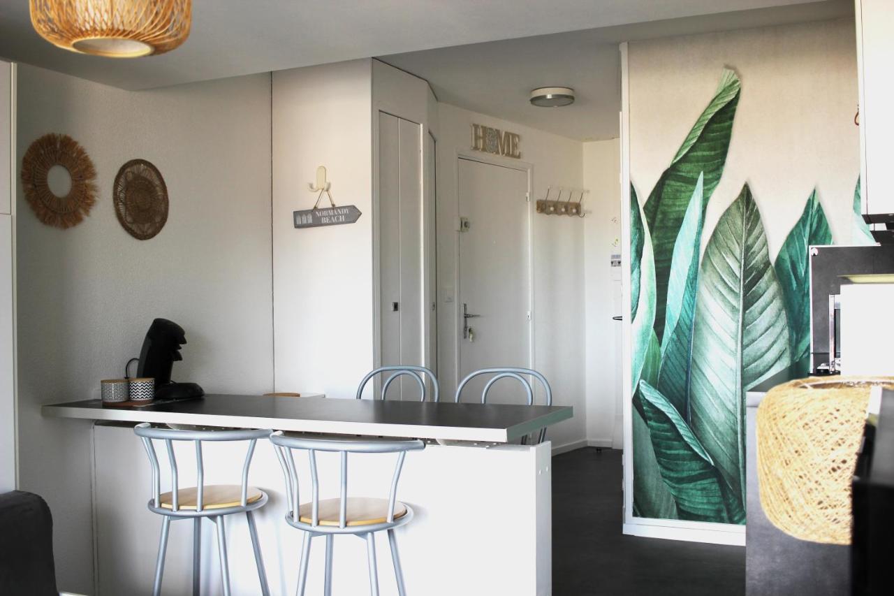 Les Palmes Port Deauville Apartment Exterior photo